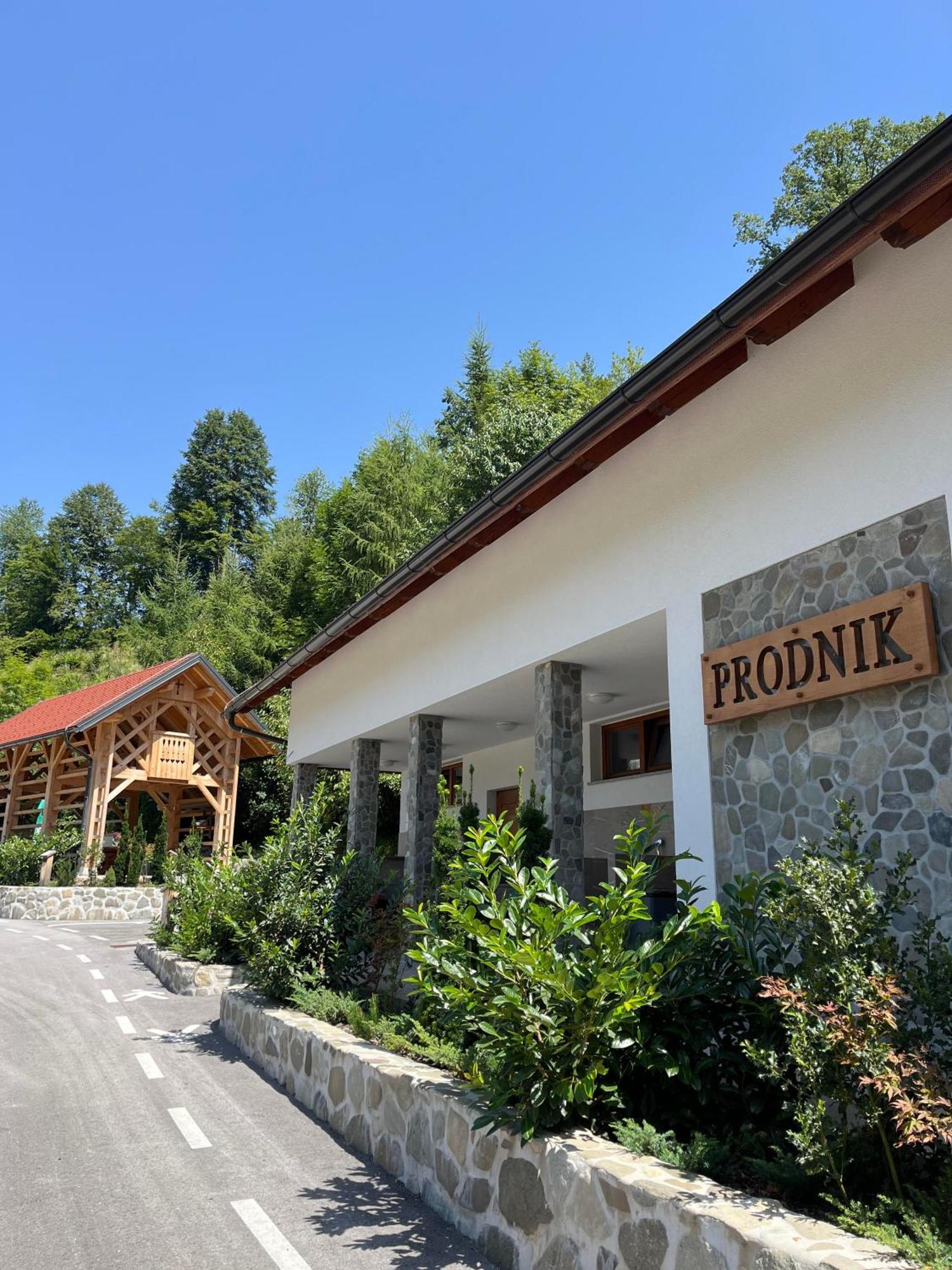 فندق Sport Center Prodnik Ljubno المظهر الخارجي الصورة